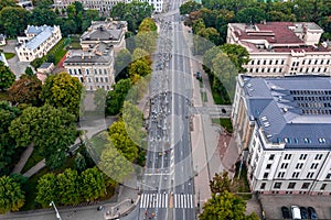 Aerial view of the people running marathon.