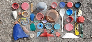 aerial view of plastic garbage on the beach, garbage on the beach, still lifes of plastics photo