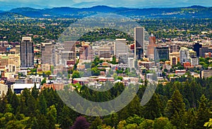 Aerial view of Portland, Oregon, photographed from Pittock Mansion viewpoint
