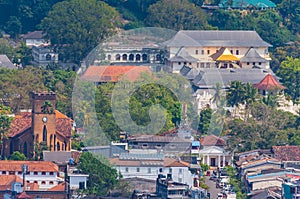 Vista aerea da tempio da sacro dente anziano 