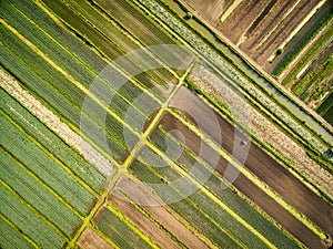 Vista aérea sobre el campo en Francia 