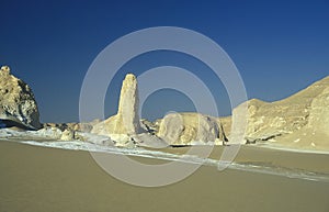 AFRICA EGYPT SAHARA FARAFRA WHITE DESERT