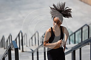 African amerian woman with afro hair