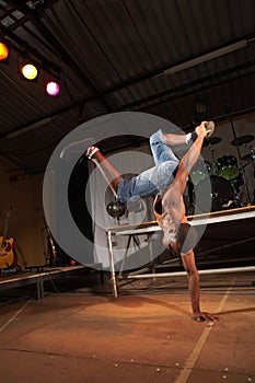 African freestyle hip-hop dancer