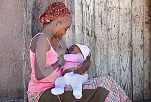 African mother breastfeeding