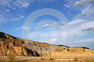 Afternoon in stone-pit