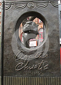 Agatha Christie