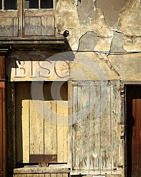 Aged window