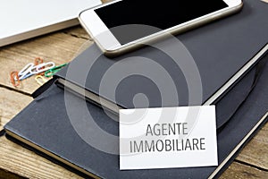 Agente immobiliare, Italian text for Realtor business card on of photo