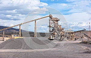 Aggregate processing plant photo