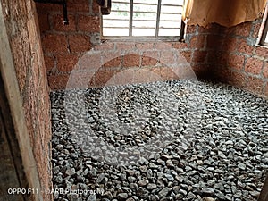 Aggregate spred for the flooring photo