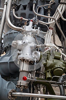 Aggregates fuel supply elements of a liquid rocket engine.