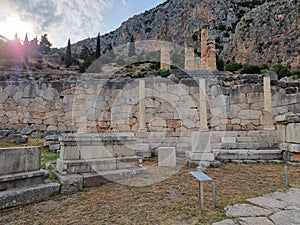 agora colums in delphi arncient area greece