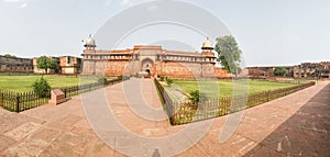 Agra Fort In Most Famous Tourist Attractions India