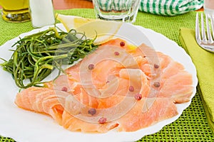 Agretti appetizer with salmon