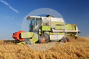 Agriculture - Combine