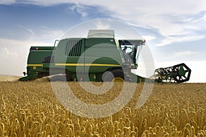 Agriculture - Combine