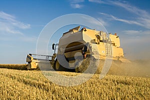 Agriculture - Combine