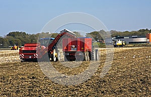 Agriculture machines