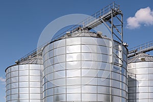 Agro-processing and manufacturing plant for processing and silver silos for drying cleaning and storage of agricultural products,