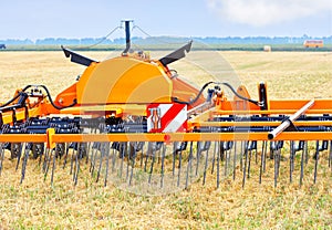 Agrotechnical complex for leveling the soil surface, preparing the soil of the field, closing moisture before sowing