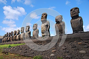 Ahu Tongariki photo