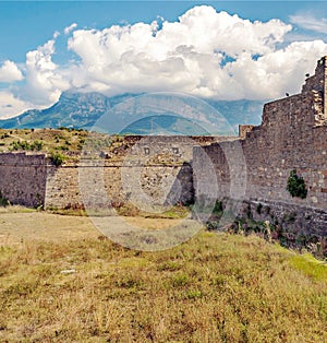 Ainsa Castle photo