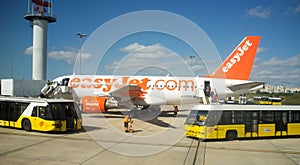 Aiport Lisbon aiport - service - buses