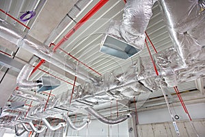 Air conditioning and fire fighting system on the ceiling