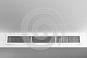 Air conditioning vent on ceiling
