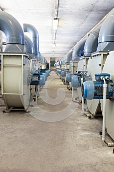 Air extraction system