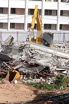 Air extraction system Hydraulic hammer