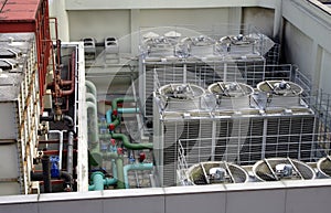 Air and pipe system on the roof top