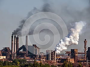 Air pollutants emissions - high amount