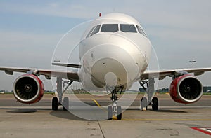 Airbus A320 photo