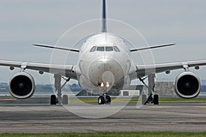 Airbus A330 photo