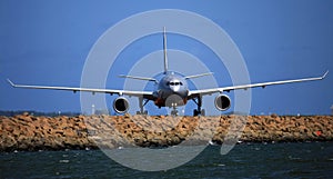 Airbus A330 front view photo