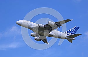 Airbus A380