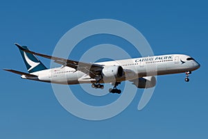 Airbus A350-941 - 032,operated by Cathay Pacific Airways landing