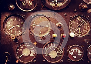 Aircraft instruments