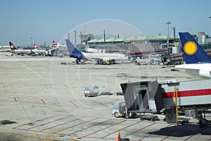 Aircraft unloading cargo