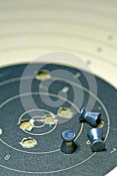 Airgun ammunition with target paper