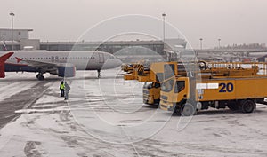 Airplane at the terminal gate ready for takeoff