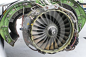 Airplane turbine engine