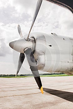 Airplane turboprop engine with wing and with 4 blade and with propeller