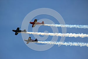 3 Airplanes in Formation