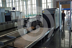 Airport terminal luggage X-ray machine for security scanning search