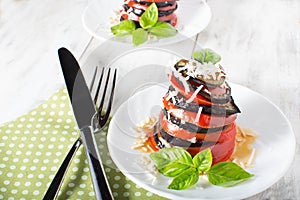 Ãâaked eggplant with tomato