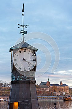 Aker Brygge Clock photo