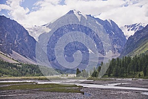 Aktru river, Altai Mountains landscape